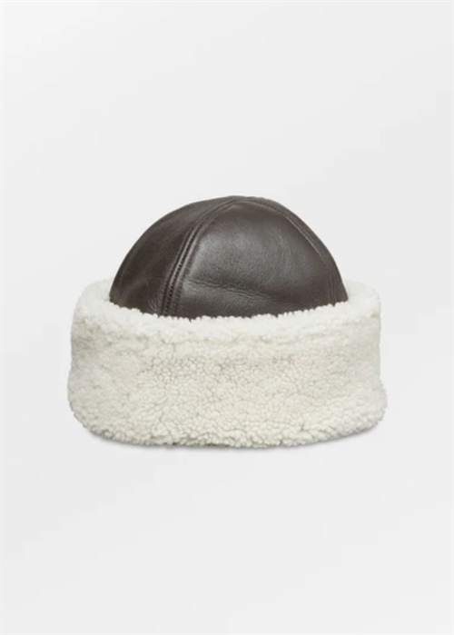 Dora smooth shearling hat Dark Chocolate Becksøndergard 