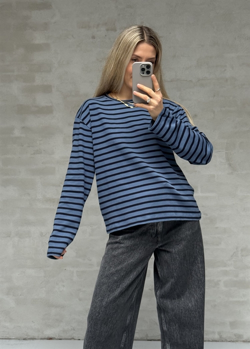 Nete stripe bluse Dusty Blue/Navy Boii Studios