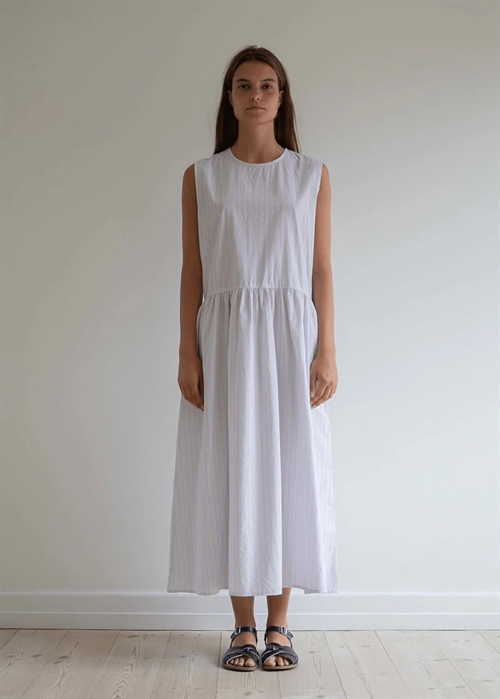 Noelle kjole Bellini Studio Feder 