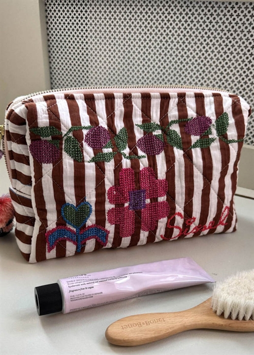 Rosea cosmetic bag Brown Stripes Sissel Edelbo 