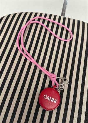 A4441 Knot keychain necklace Cyclamen Ganni 