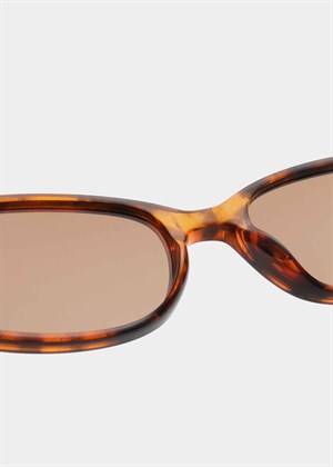 Macy solbrille Havana A.Kjærbede