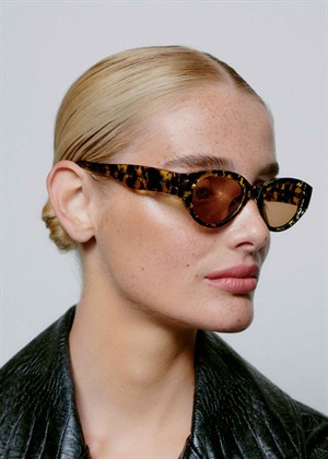 Winnie solbrille Black/Yellow Tortoise A.kjærbede 