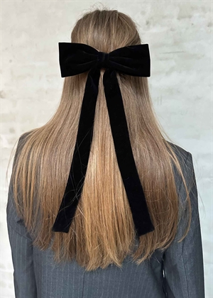 Velvet bow hair clip Sort Becksøndergaard 