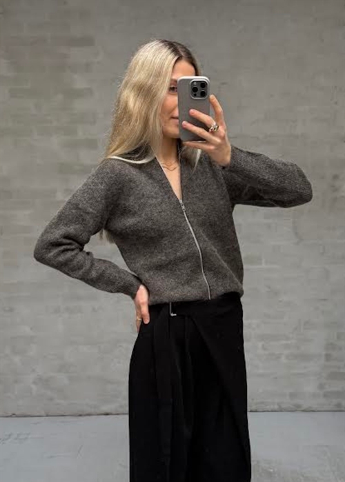 Milla strik cardigan Mole Melange Boii Studios