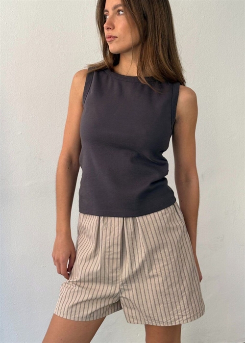 Rianne shorts Nature Stripe Boii Studios 