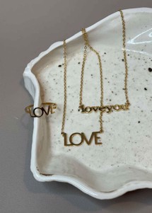 LOVE ring Gold Emm Cph 