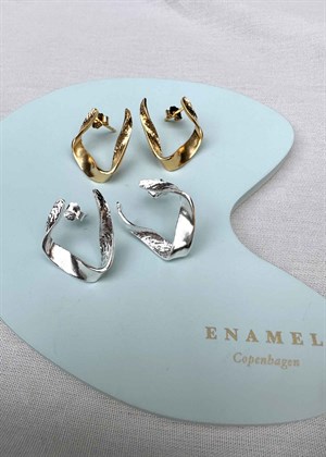 Dalia earring silver Enamel 