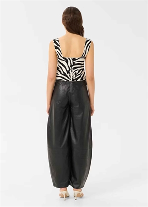 Zebba top Black/Birch Tiger Gestuz