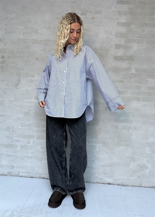 Fie skjorte Art Stripe Boii Studios 