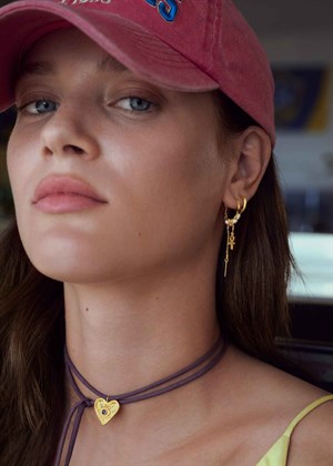 Lyra earring Gold Maanesten