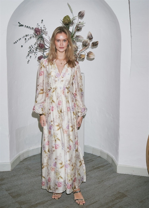 Silfi vintage flower kjole Off White Neo Noir 