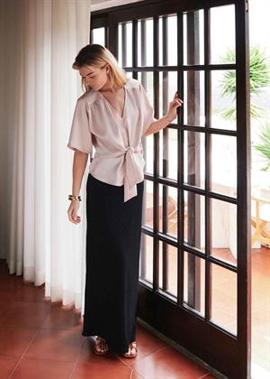 Casadia heavy sateen bluse Champagne Neo Noir 