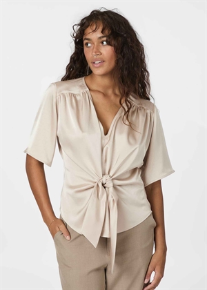 Casadia heavy sateen bluse Champagne Neo Noir 