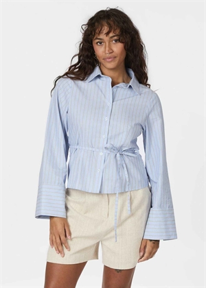 Clarida stripe skjorte Lyseblå Neo Noir 