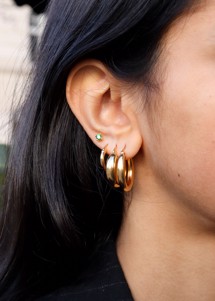 Amanda small hoops Gold Pico 