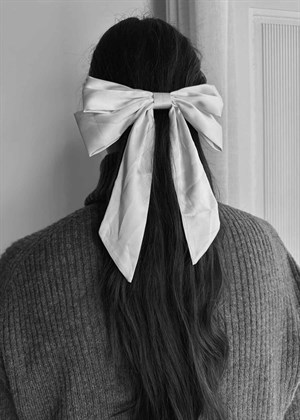 Isabella Bow Barette Black Pico 