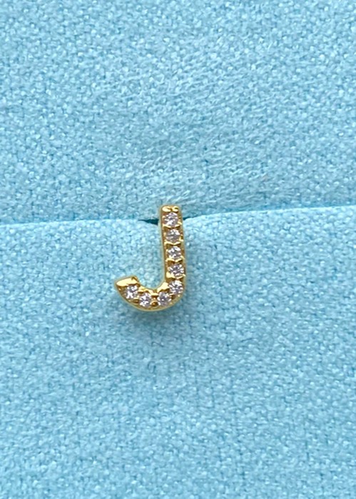 Alphabet crystal stud J Guld Pico 