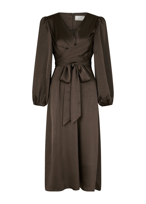 Rimini heavy sateen kjole Dark Brown Neo Noir 