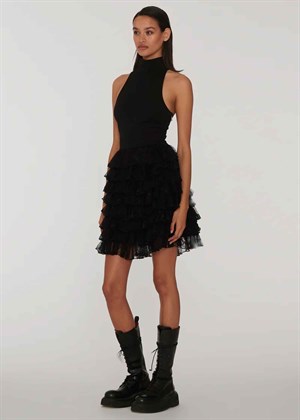 Pillia Contrast Ruffle kjole Black ROTATE By Birger Christensen 