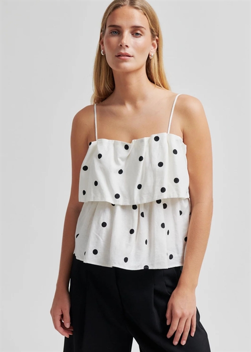 Salliy top White Alyssum Second Female 