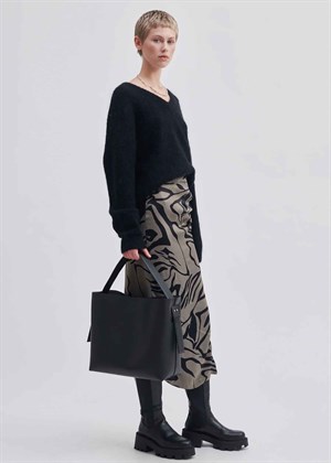 Leata maxi leather bag Sort Second Female 