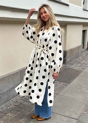 Lara kjole Black Dot Sissel Edelbo 