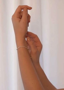 Tiny pearl bracelet Sorelle Jewellery 
