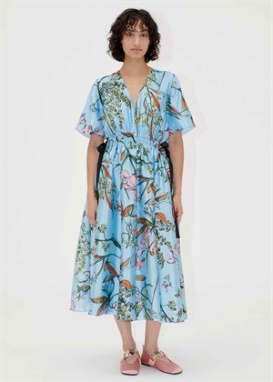 Flat textured poly v-neck waist tie midi kjole Spring Mimosa Stine Goya 