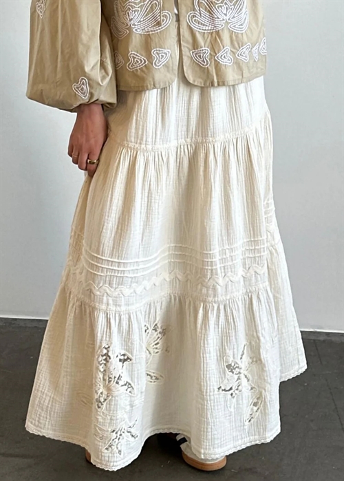 Tarsila skirt Offwhite Sissel Edelbo 