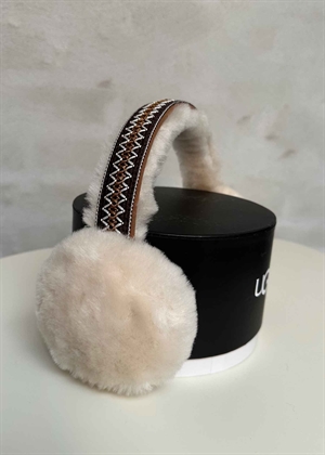 W Tasman sheepskin earmuff Creme UGG 